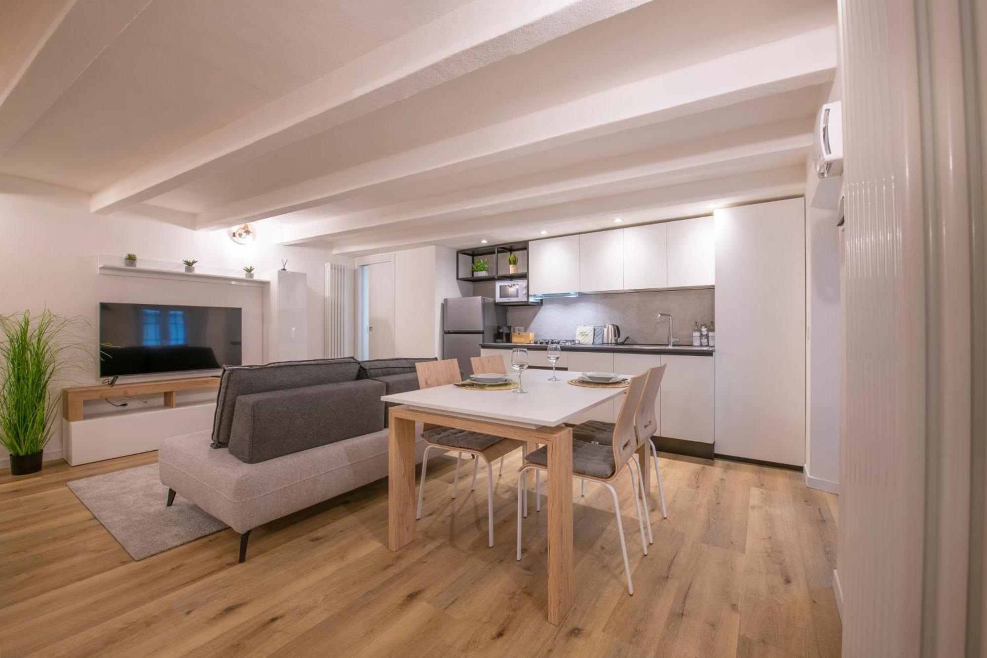 Borsarihouse Wifi & Smarttv Apartment Verona Luaran gambar