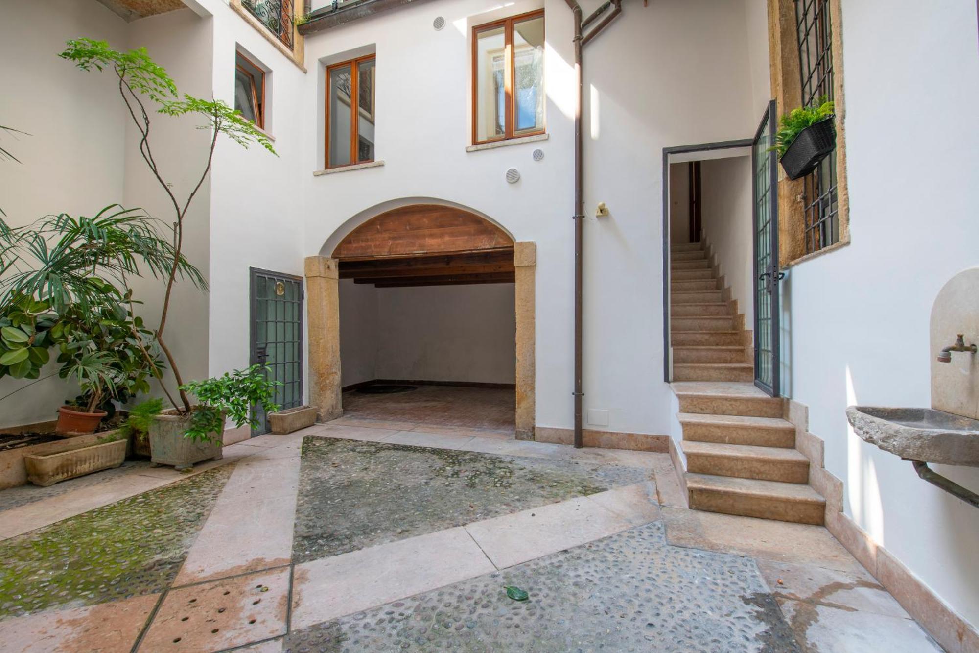 Borsarihouse Wifi & Smarttv Apartment Verona Luaran gambar